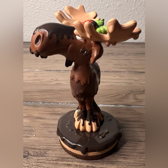 Hallmark Keepsake NEW 2012 “Chocolate Moose Christmas Ornament - Picture 5 of 9